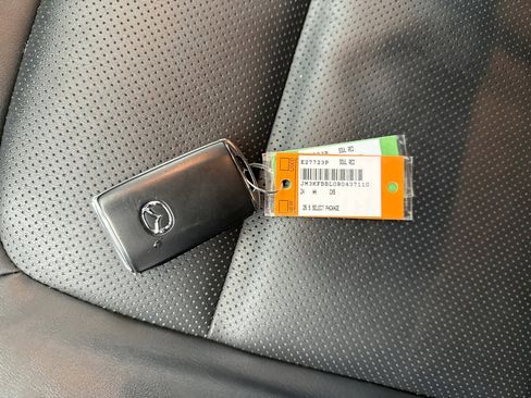 Used 2024 MAZDA CX-5 AWD 2.5 S w/ Select Package image 12