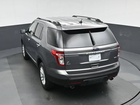 Used 2014 Ford Explorer XLT w/ Equipment Group 202A AWD/4WD image 62
