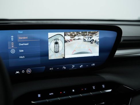 New 2026 Buick Enclave Preferred AWD/4WD image 38