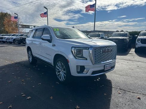 Used 2023 GMC Yukon Denali image 4