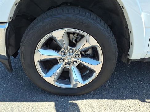 Used 2020 RAM 1500 Limited image 9