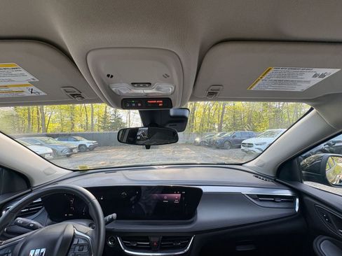 Used 2025 Buick Encore GX Preferred FWD image 32