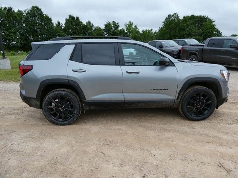 New 2026 GMC Terrain Elevation w/ Black Edition FWD image 3