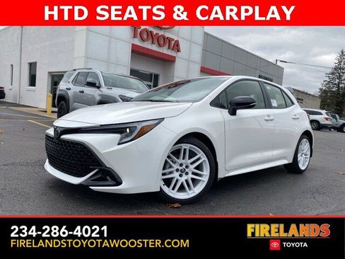 New 2026 Toyota Corolla SE image 1