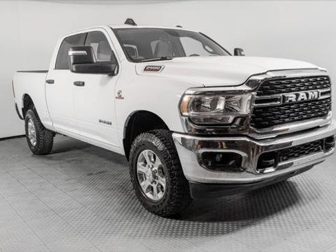 Used 2024 RAM 2500 Big Horn w/ Off Road Package AWD/4WD image 12
