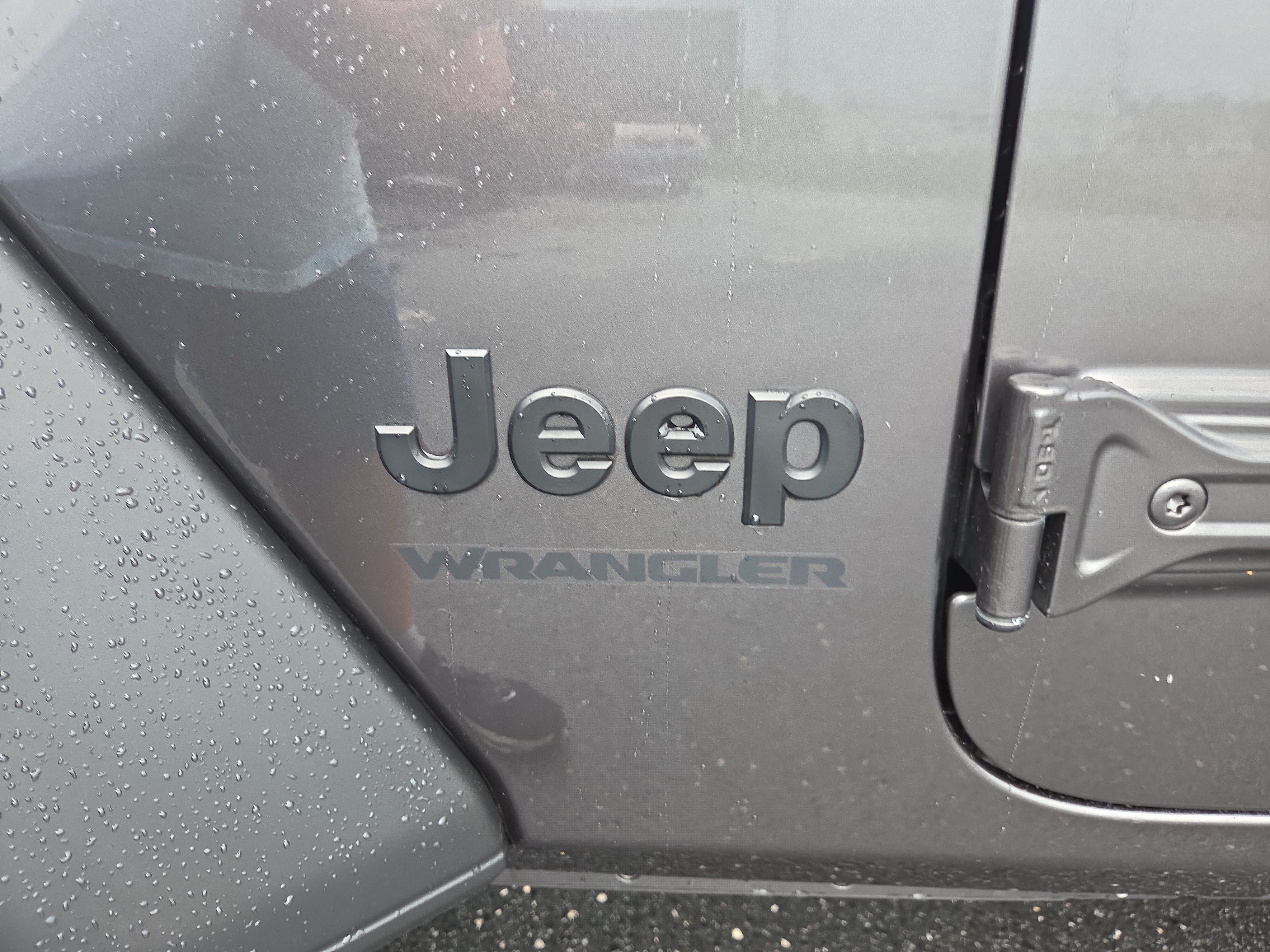 Used 2022 Jeep Wrangler Sport AWD/4WD image 23