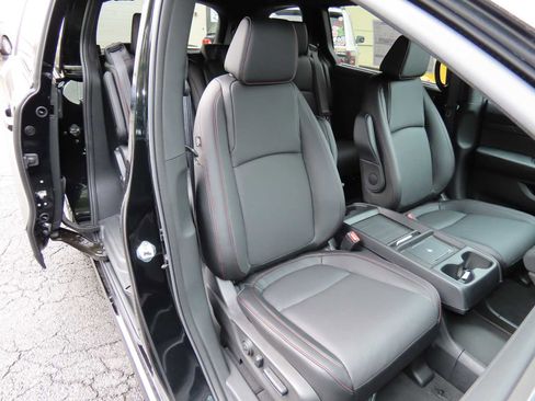 New 2026 Honda Odyssey Sport-L image 18