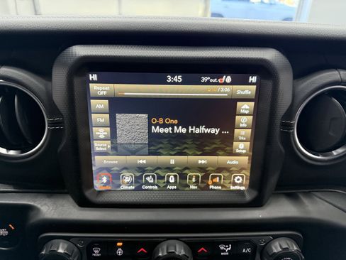 Used 2021 Jeep Wrangler Unlimited Sahara image 17