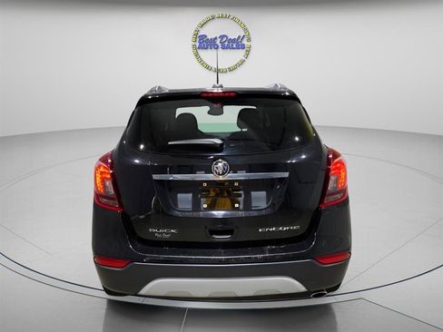 Used 2018 Buick Encore Essence FWD image 4