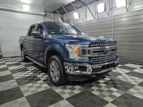 Used 2018 Ford F150 XLT w/ Equipment Group 302A Luxury image 4