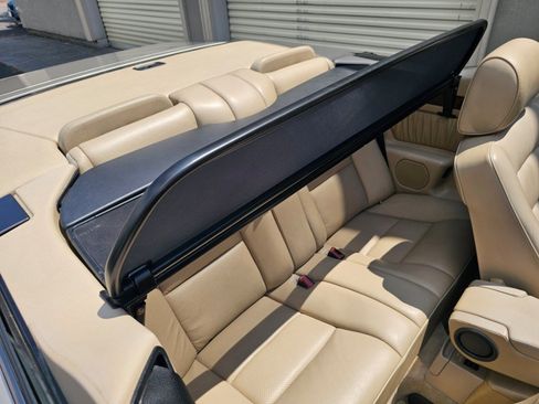 Used 1994 Mercedes-Benz E 320 Convertible image 15