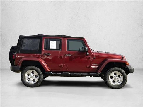 Used 2010 Jeep Wrangler Unlimited Sahara w/ Trailer Tow Group image 4