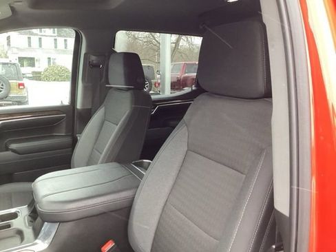 Used 2024 GMC Sierra 1500 Elevation image 26