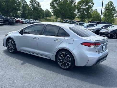 Used 2022 Toyota Corolla SE FWD image 6