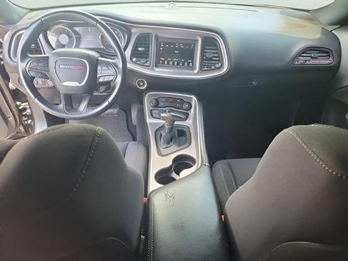 Used 2019 Dodge Challenger SXT AWD/4WD image 11