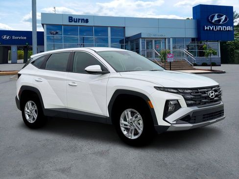 New 2026 Hyundai Tucson SE image 10