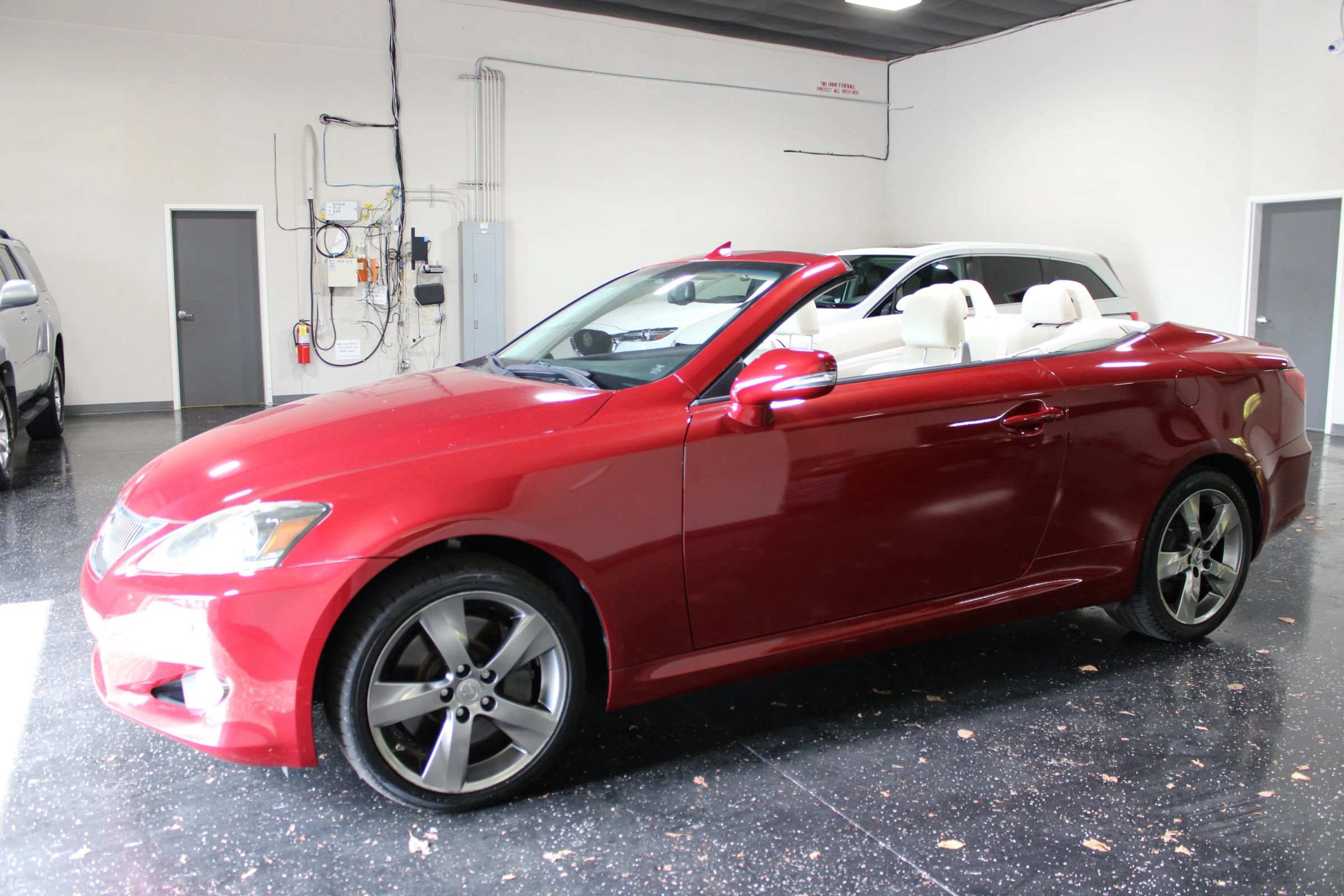 Used 2011 Lexus IS 350C RWD image 6