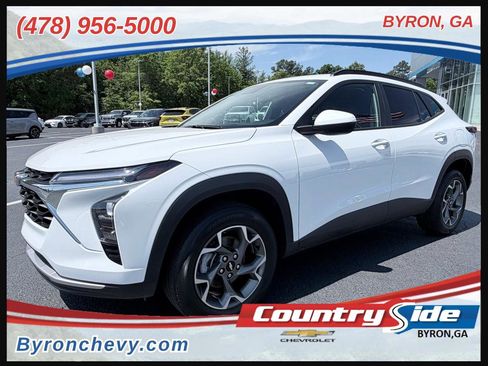 Used 2024 Chevrolet Trax LT w/ LT Convenience Package FWD image 1