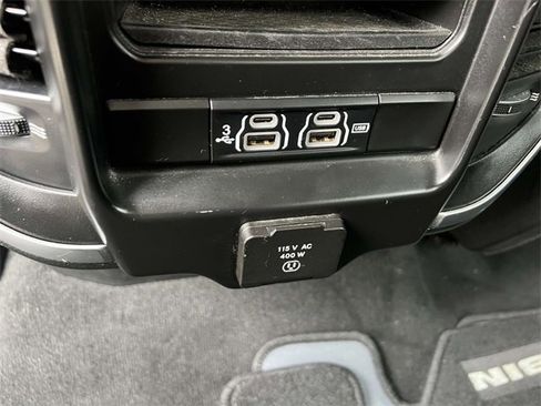 Used 2019 RAM 1500 Big Horn image 13