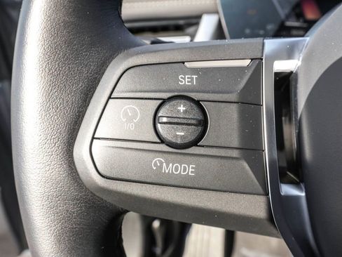 Used 2023 BMW X1 xDrive28i w/ Premium Package image 23