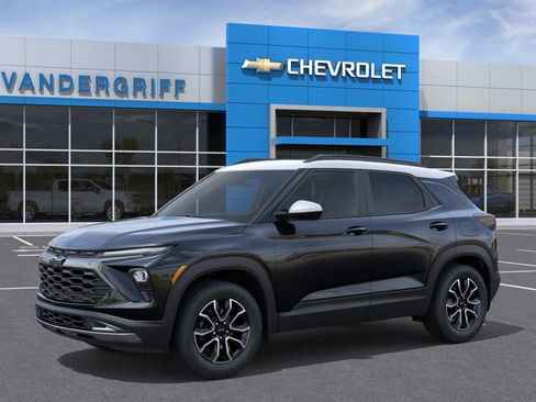 New 2026 Chevrolet TrailBlazer ACTIV image 2