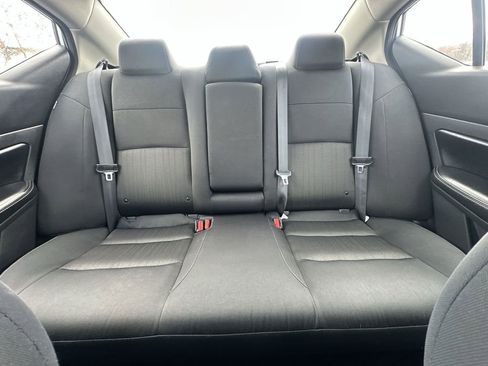 Used 2024 Nissan Altima 2.5 SV image 13