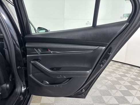 Used 2025 MAZDA MAZDA3 s image 24