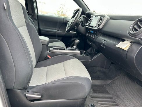 Used 2023 Toyota Tacoma TRD Off-Road AWD/4WD image 29