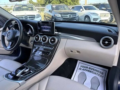 Used 2015 Mercedes-Benz C 300 4MATIC Sedan image 48
