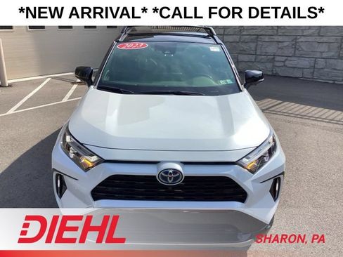 Used 2023 Toyota RAV4 XSE AWD/4WD image 3