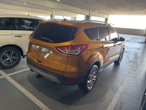 Used 2016 Ford Escape Titanium AWD/4WD image 2