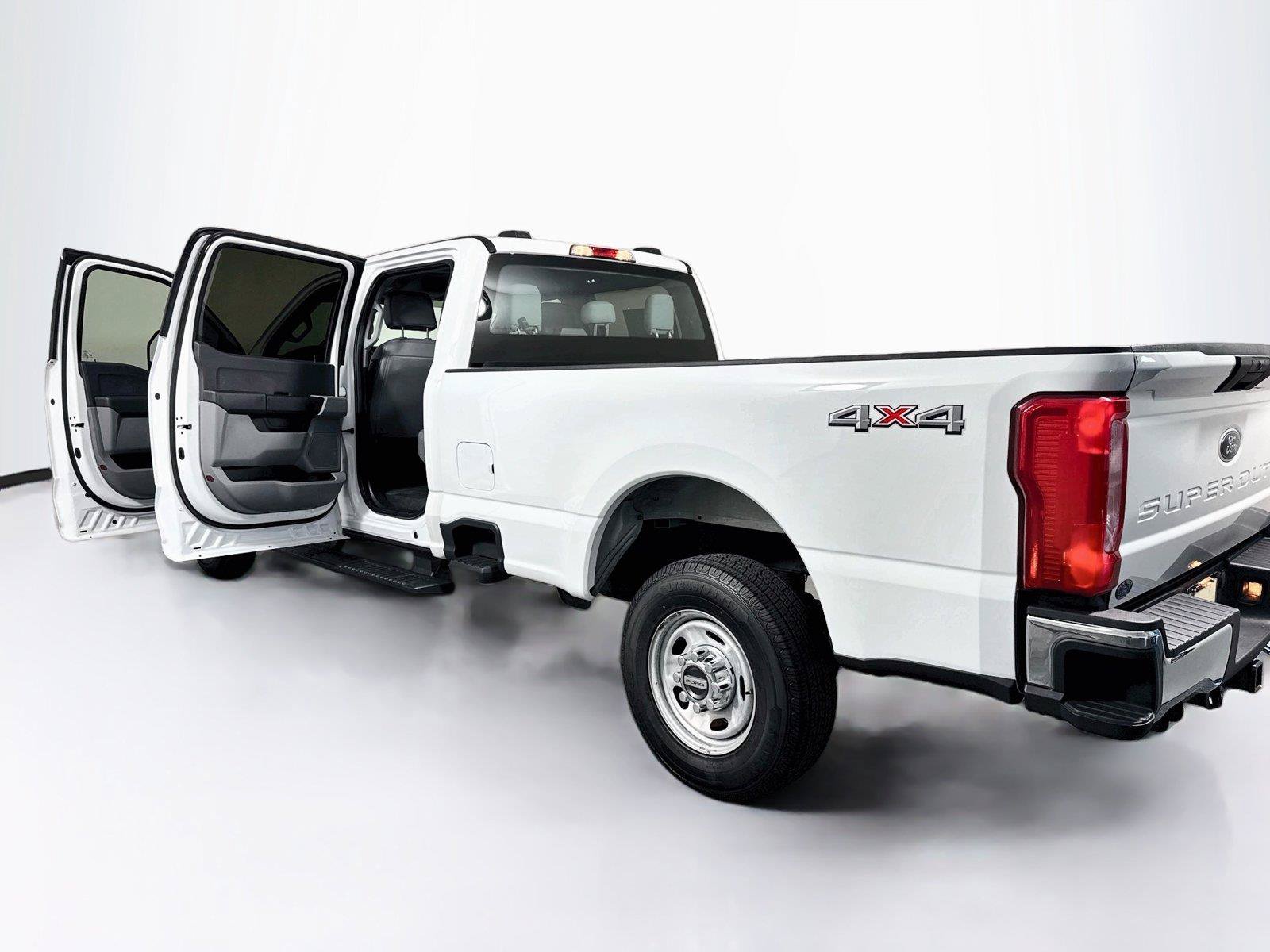 Used 2024 Ford F250 XL w/ XL Chrome Package AWD/4WD image 37