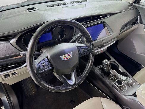 Used 2019 Cadillac XT4 Premium Luxury w/ Cold Weather Package image 14
