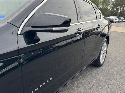 Used 2016 Chevrolet Impala LT w/ Convenience Package FWD image 15