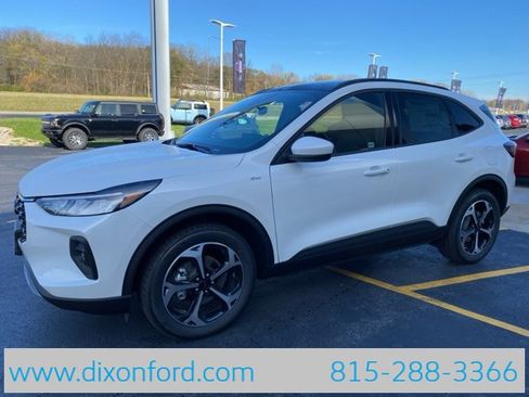 New 2025 Ford Escape ST-Line Select w/ Tech Pack #1 image 3