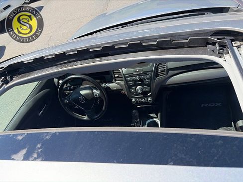 Used 2017 Acura RDX AWD image 28