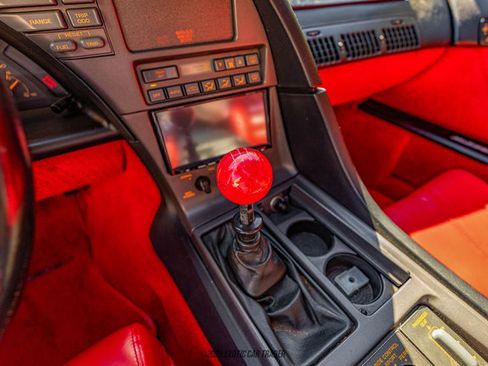 Used 1991 Chevrolet Corvette ZR-1 image 32