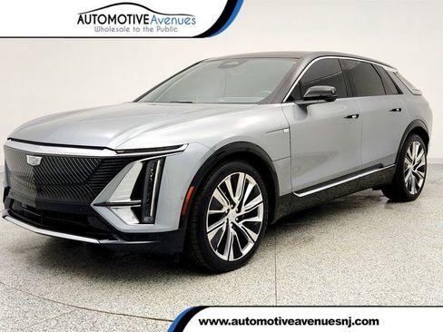 Used 2024 Cadillac Lyriq Luxury image 1
