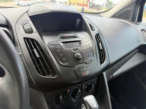 Used 2015 Ford Transit Connect XL FWD image 29