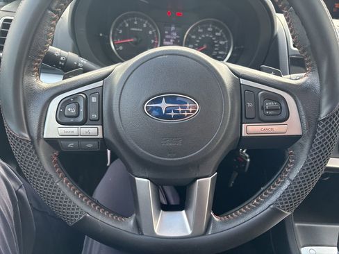 Used 2016 Subaru Crosstrek 2.0i Premium w/ Moonroof Package image 15