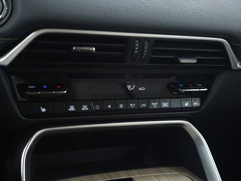 Used 2024 MAZDA CX-90 Plug-In Hybrid w/ Preferred image 24