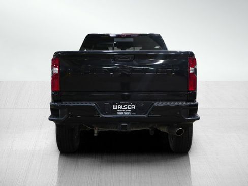Used 2022 Chevrolet Silverado 2500 High Country w/ Z71 Off-Road Package image 5