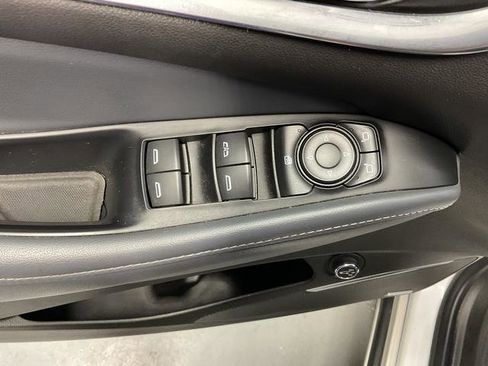 Used 2021 Buick Enclave Essence w/ Sound and Sites Package image 13