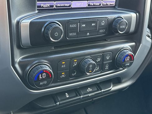 Used 2017 GMC Sierra 1500 SLE w/ SLE Value Package image 30