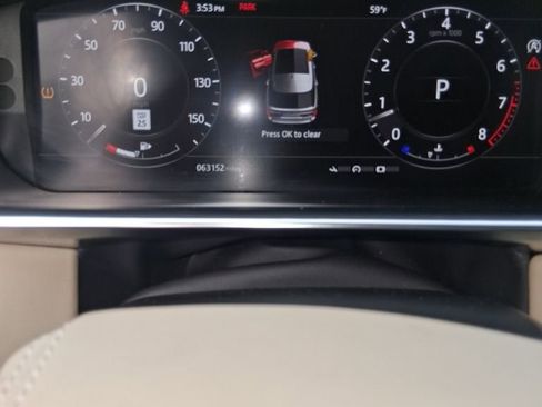 Used 2021 Land Rover Range Rover Westminster Edition image 8