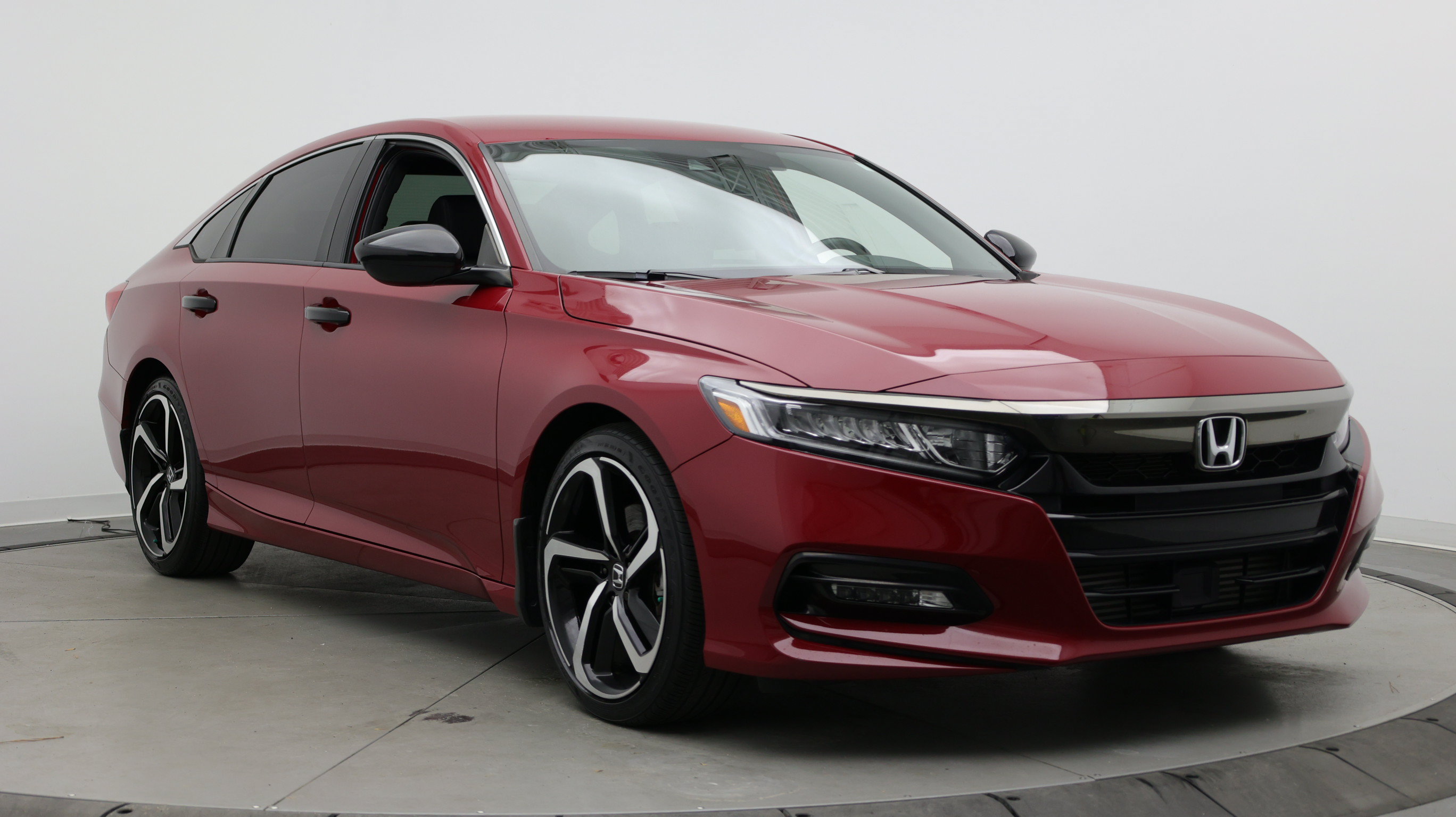 Used 2020 Honda Accord Sport image 8