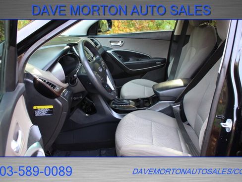 Used 2017 Hyundai Santa Fe Sport image 10