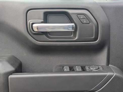 New 2026 Chevrolet Silverado 1500 Custom Trail Boss AWD/4WD image 18