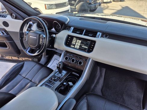 Used 2015 Land Rover Range Rover Sport HSE AWD/4WD image 22