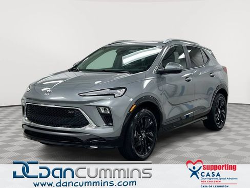 Used 2024 Buick Encore GX Sport Touring w/ Advanced Technology Package AWD/4WD image 1